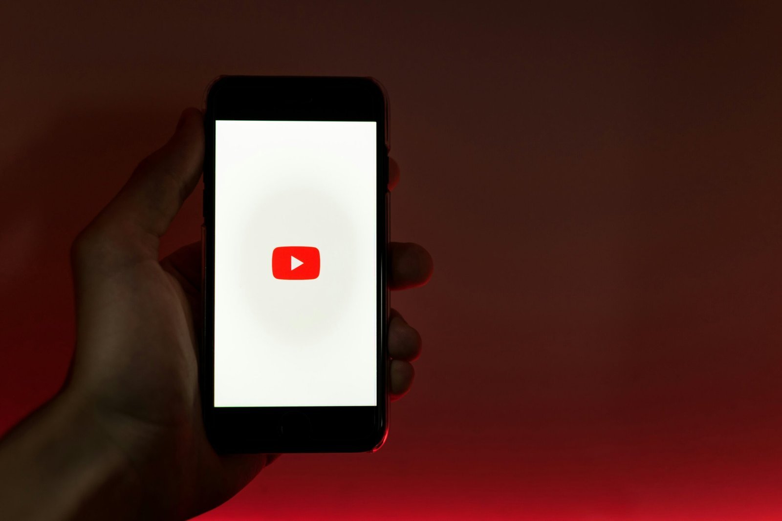 How to Select a High-Paying YouTube Channel Niche